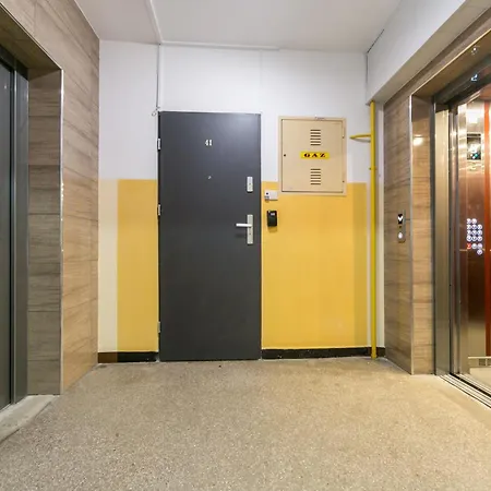 Concierge Silver Apartment